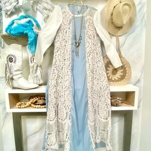 Prairie vibe boho maxi lace dress w shabby chic peasant feel